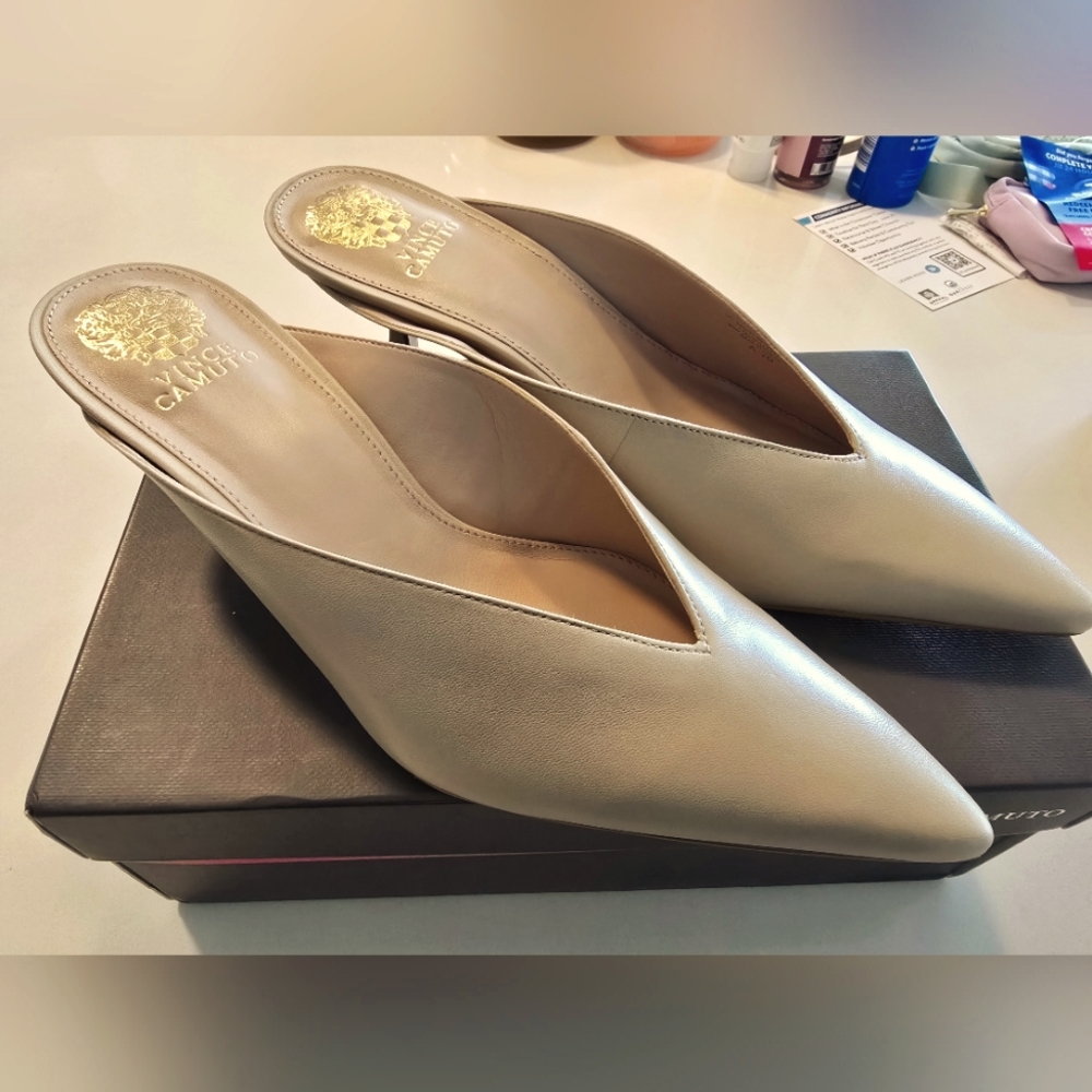Vince Camuto - Meliz Mules